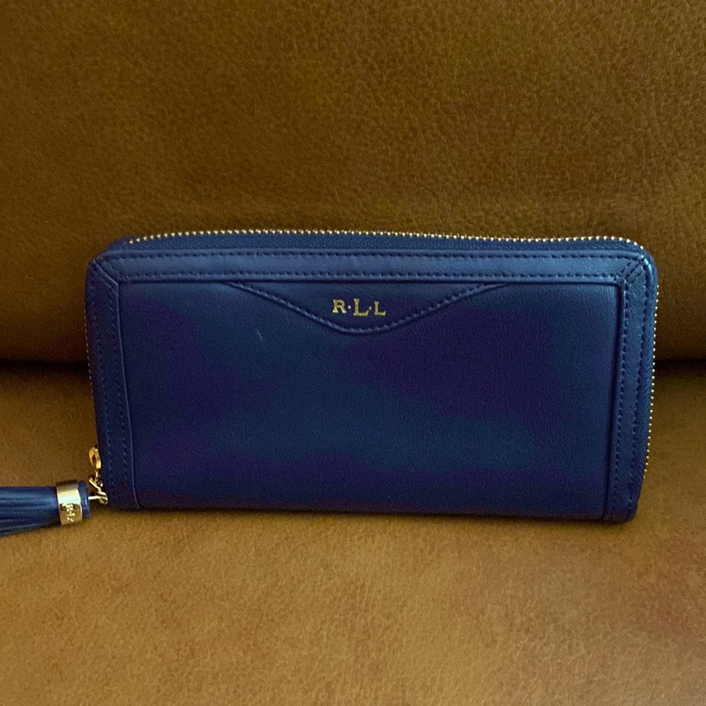 Ralph Lauren leather wallet.